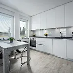 Bezauberndes 500 Meter Zum Mit Besonderer Terrasse Appartement